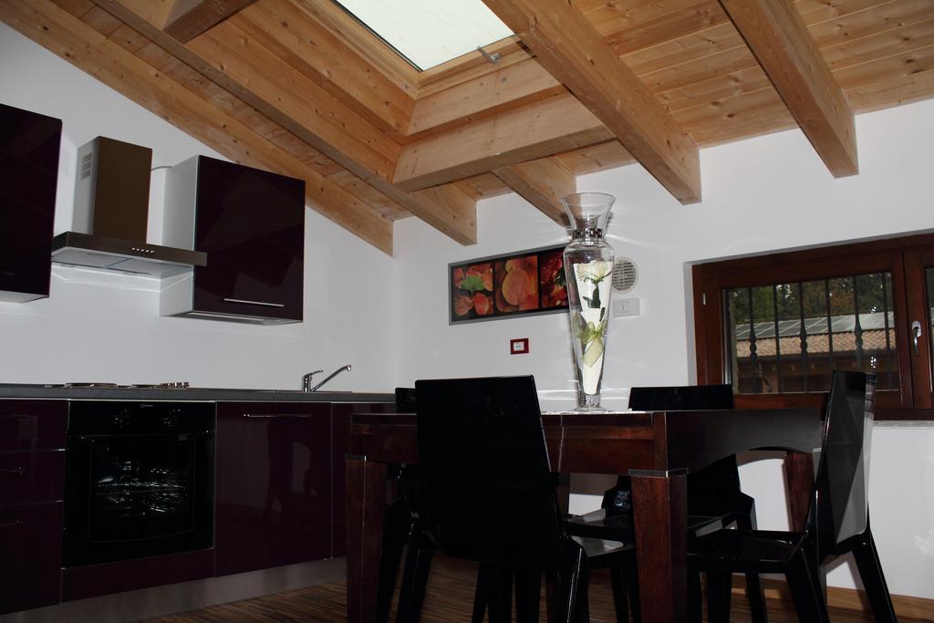 Maison D'Elite Seregno Room photo
